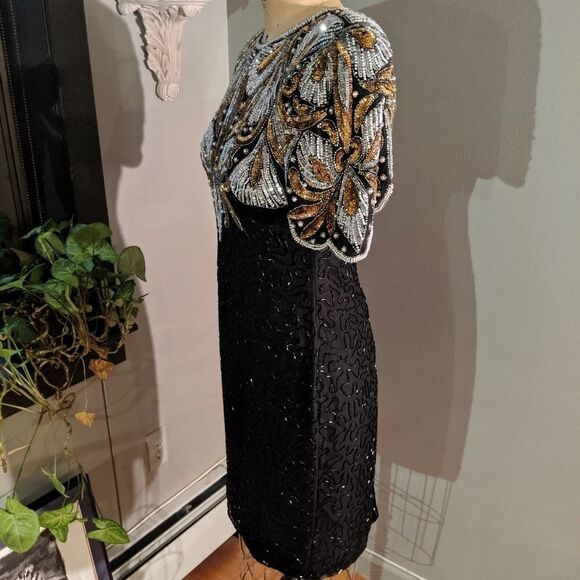 Vintage dress  - Picture 4 of 7